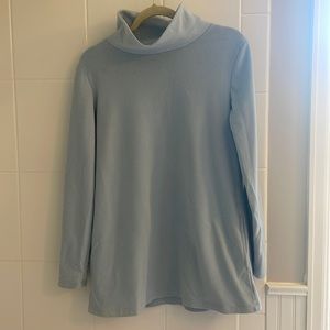 Dudley Stephens Cobble Hill Blue Turtleneck Medium